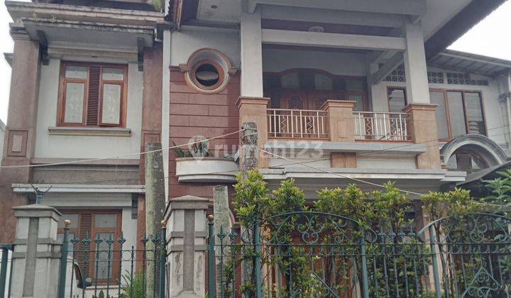 Rumah Modern 2 Lantai Bagus Terawat Lokasi Strategis Di Bandung Kulon 1