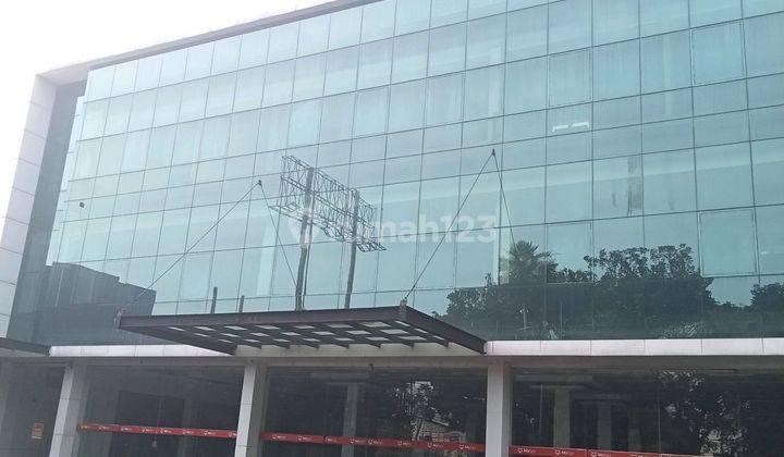 Perkantoran Lux Bagus Terawat Lokasi Strategis Samping Jalan Raya di Kota Bandung 2