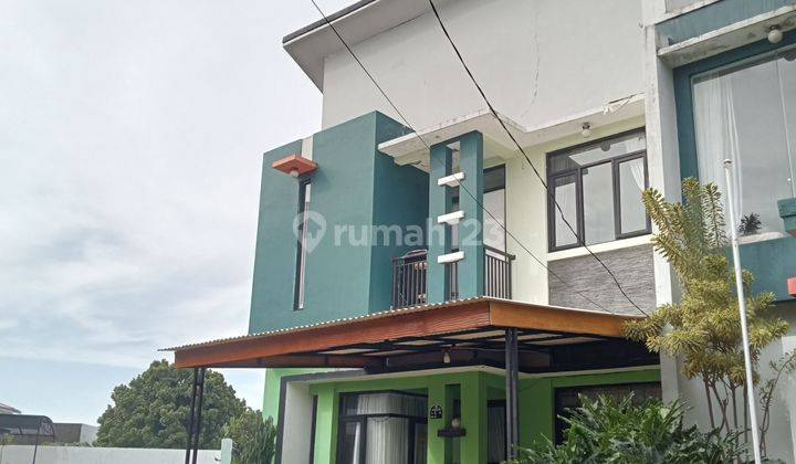 Rumah minimalis 2 lantai di Cimahi  2