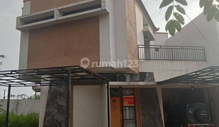 Di jual rumah di gede bage 2 lantai bagus lokasi strategis  1