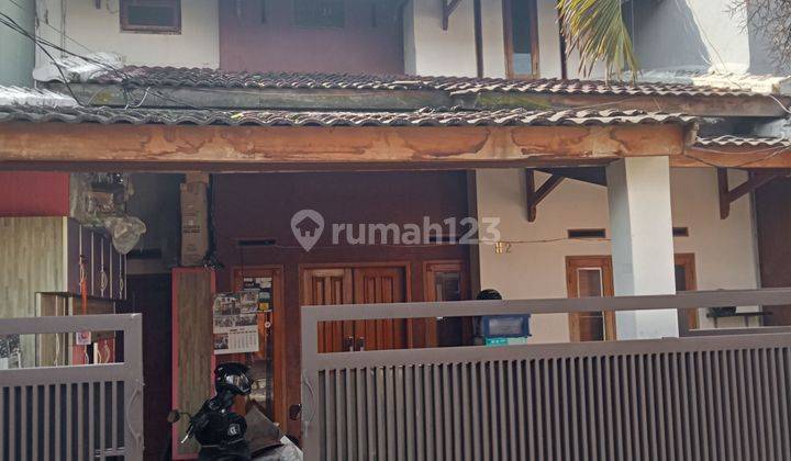 Rumah 2 Lantai Terawat Siap Huni Di Cimahi  2