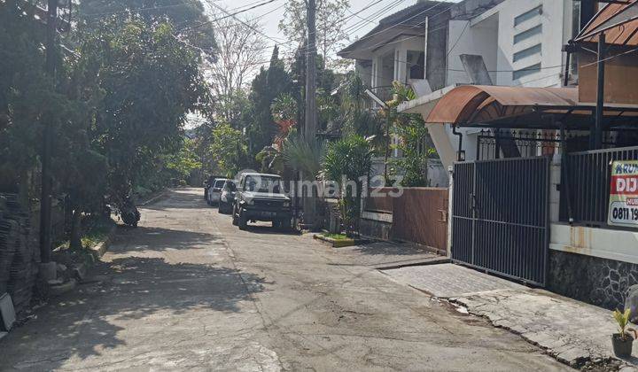 Rumah 3 Lantai Bagus Terawat Lokasi Strategis Di Cicendo  2