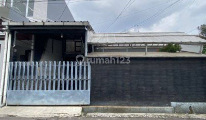 Rumah 2 Lantai Siap Huni Di Kota Bandung  1