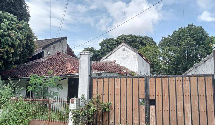 Rumah Sederhana Lokasi Strategis Di Lengkong  1