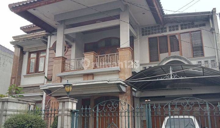 Rumah Modern 2 Lantai Bagus Terawat Lokasi Strategis Di Bandung Kulon 2