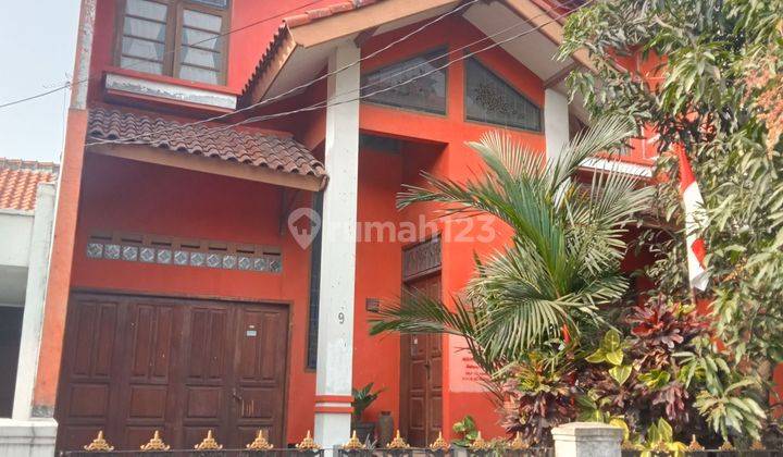 Rumah Lux 2 Lantai Lokasi Strategis Di Bandung  1