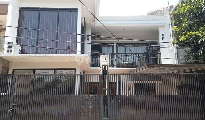 Rumah Modern 2 Lantai Lokasi Strategis Di Antapani  2