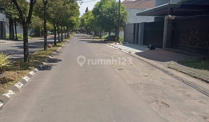 Rumah Lux 2 Lantai Terawat Di Kota Bandung  2