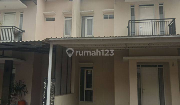 Rumah Bagus 2 Lantai Siap Huni Di Bandung  1