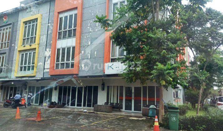 Ruko Kontemporer 3 Lantai Lokasi Strategis Di Buah Batu 2