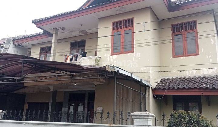 Rumah Sederhana 2 Lantai Bagus Lokasi Strategis Di Kota Bandung  1