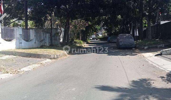 Rumah Clasik Terawat Di Sukajadi  2