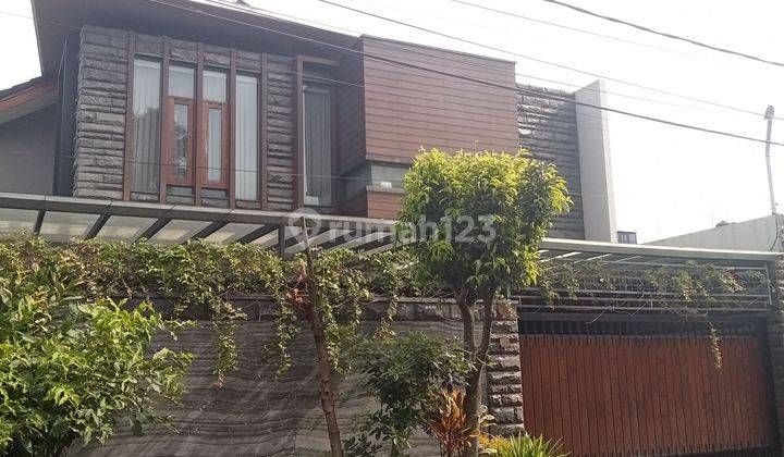 Rumah Modern 2 Lantai Lokasi Strategis Di Batununggal Kota Bandung  1