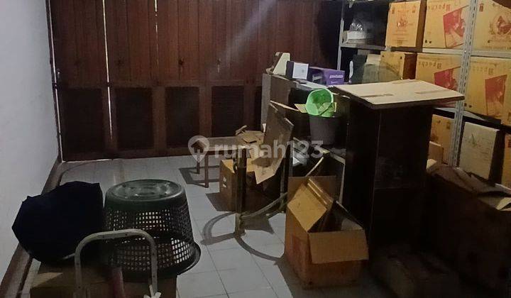 Rumah Besar Strategis Cocok Untuk Kantor di Sayap Moh Toha 2