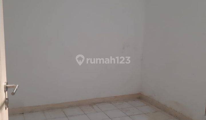 Rumah Bagus Terawat Murah di Taman Rahayu 3 2