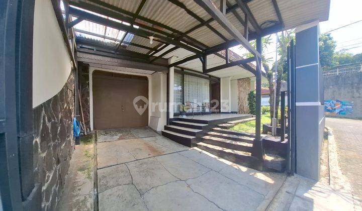 Rumah Hook Luas Nyaman Terawat di Sayap Sukajadi Bandung Utara 1