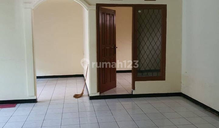 Rumah 2 Lantai Nyaman di Margahayu Raya Metro Bandung 2