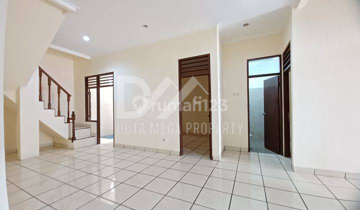 Dijual Rumah 2 Lantai Bagus Di Bintaro Sektor 2 Dekat Jakarta 2