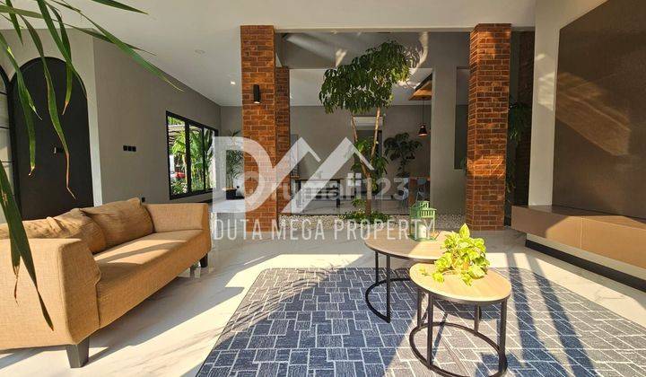 Dijual Rumah Baru Ala Resort Di Bsd De Latinos Sangat Strategis 2