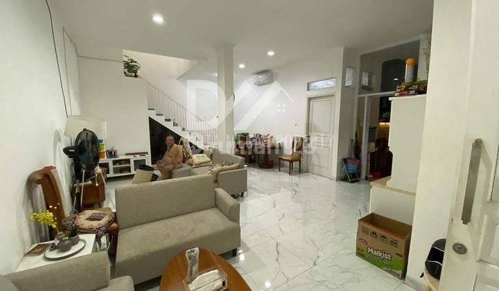 Dijual Rumah Semi Furnish Di Graha Raya Bintaro Dekat Fasum 1