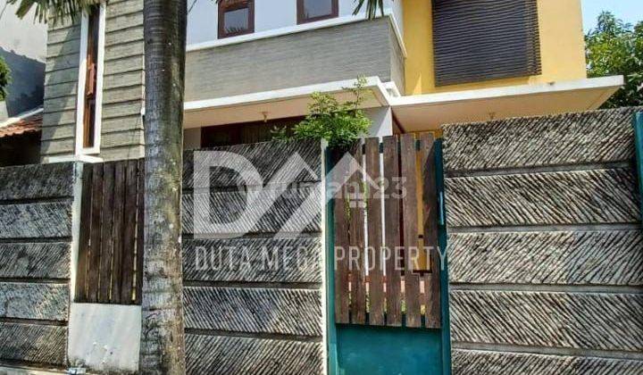 Rumah Ada Halaman Depan Belakang Di Bintaro Sektor 5 Dekat Stan 1