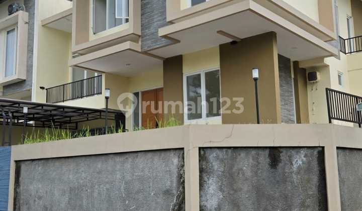 Rumah Candi Golf - Furnished 2