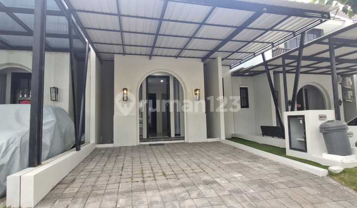 Minimalist House In Citragrand - Tembalang 2