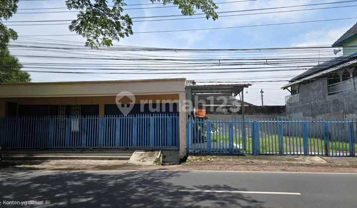 Ready-to-Use Business Space in the City Center - South Semarang Ready-to-Use Business Space in the City Center - South Semarang