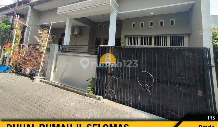 Rumah Tanah Mas - Bebas Banjir -  Sudah Renovasi 1