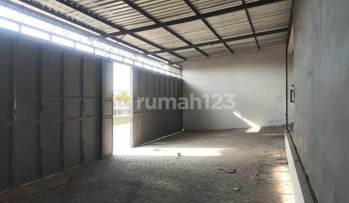 Warehouse in East Semarang - Ready to Use