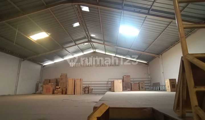 Warehouse in the Heart of Semarang City - Ready to Use
