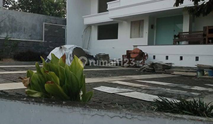 Di jual rumah mewah di setiabudi 2