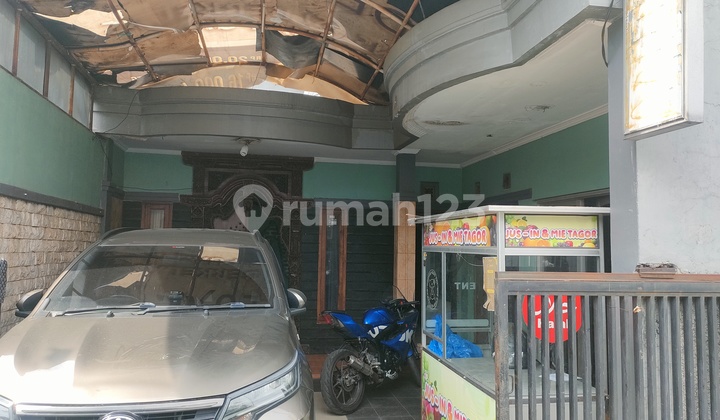 Di Jual Rumah 2 Lt Di Tengah Kota Hanya 20 Mtr Dr Otistaotista 2