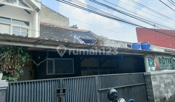 Di Jual Cepat Rumah 2 Lt Di Tengah Kota Bandung Di Jual Cepat Rumah 2 Lt Di Tengah Kota Bandung
