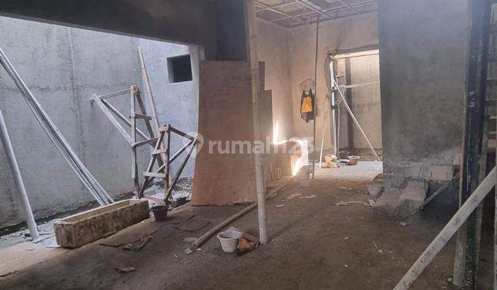 Dijual Cepat Rumah di Taman Villa Meruya, Jakarta Barat 1