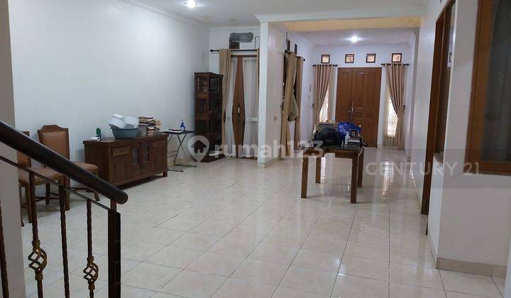 Dijual Rumah Bagus Siap Huni di Taman Harapan Baru Bekasi  2