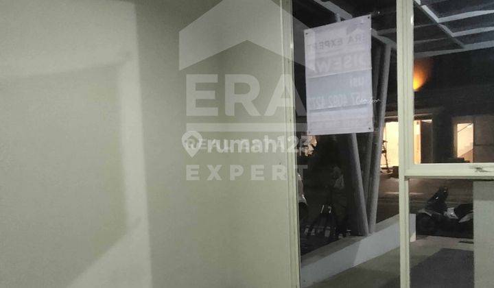 Turun Harga, Disewa Rumah Cantik 2 Lt Siap Huni Harga Nego Di Jakarta Garden City 2