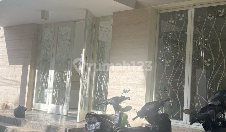 SEWA ARAYA2, MURAH, MEWAH, banyak KT, ada masjid 2