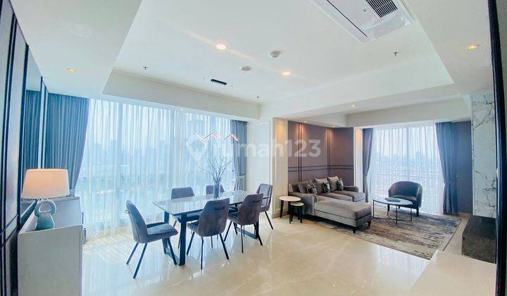 Disewakan Apartment 3BR Casa Grande Residence Baru Furnished 2