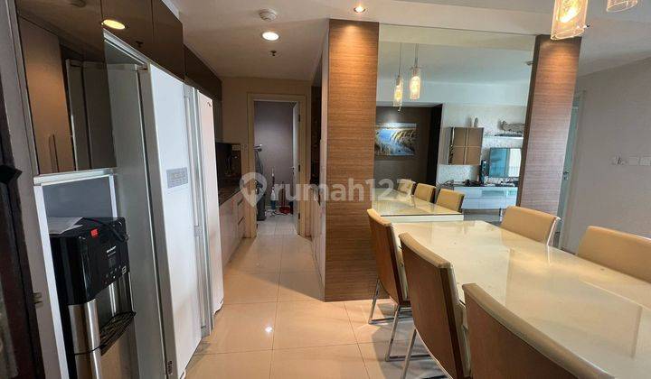 Disewakan Apartment 3+1BR Casa Grande Residence Bagus Furnished 2