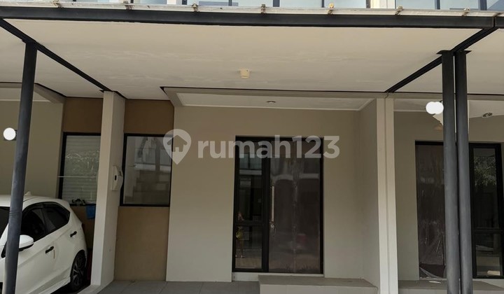 For Sale: Millennial Home 4.5x10, Ready to Occupancy, Brand New