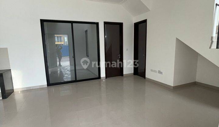 Rumah Masih Cicilan Panjang Ukuran 8x12,5 2 Lantai Pik 2 2