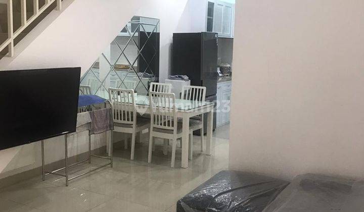 Disewakan Rumah Pik 1 Layar Permai 4x12 Furnish Siap Huni  2