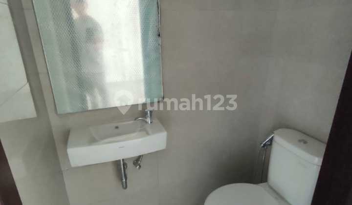 DISEWAKAN RUMAH MILLENIAL UK 4,5X12,5 UNFURNISH DI PIK 2 2