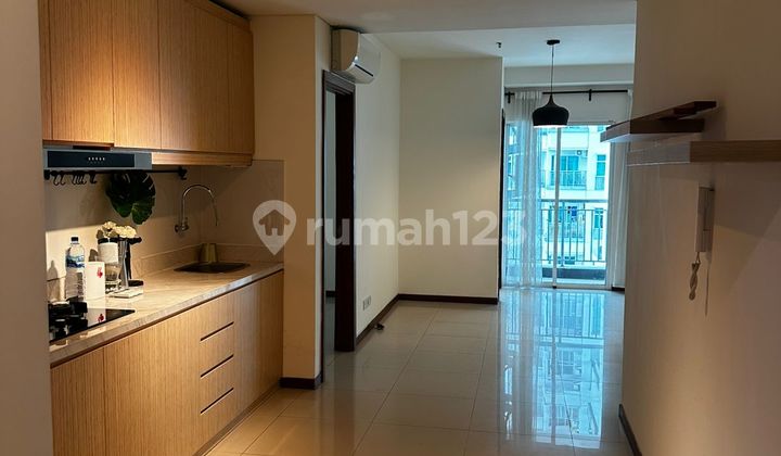 FOR SALE GREEN BAY PLUIT APARTMENT 2BR SEMI-FURNISHED