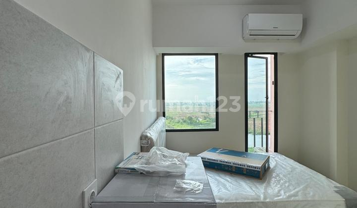 DIJUAL APARTEMEN STUDIO OSAKA PIK 2 SEMI FURNISH SIAP HUNI 