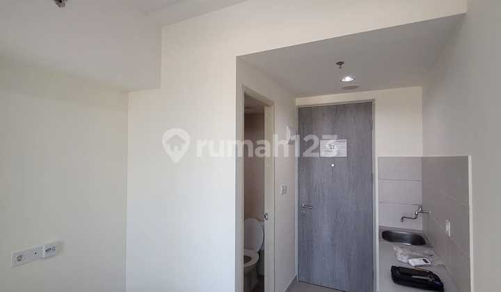 Disewakan Apartemen Studio Osaka Semi Furnish Pik 2 2