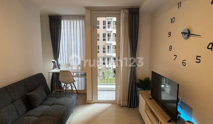 DISEWAKAN APARTEMENT TOKYO TIPE STUDIO FURNISH LANTAI VINYL