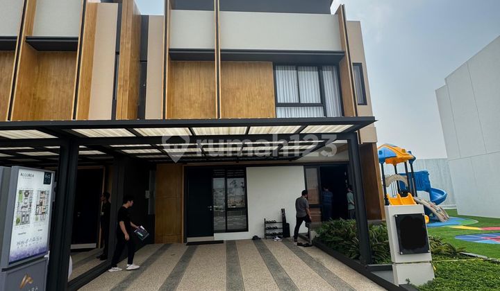 ALLUREA THE FLORITZ BY ASTHARA UK 8X12 BISA KPR