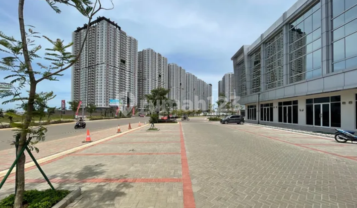DIJUAL RUKO LARIVIERA 5X15 BOULEVARD HOEK 3 LANTAI PIK 2